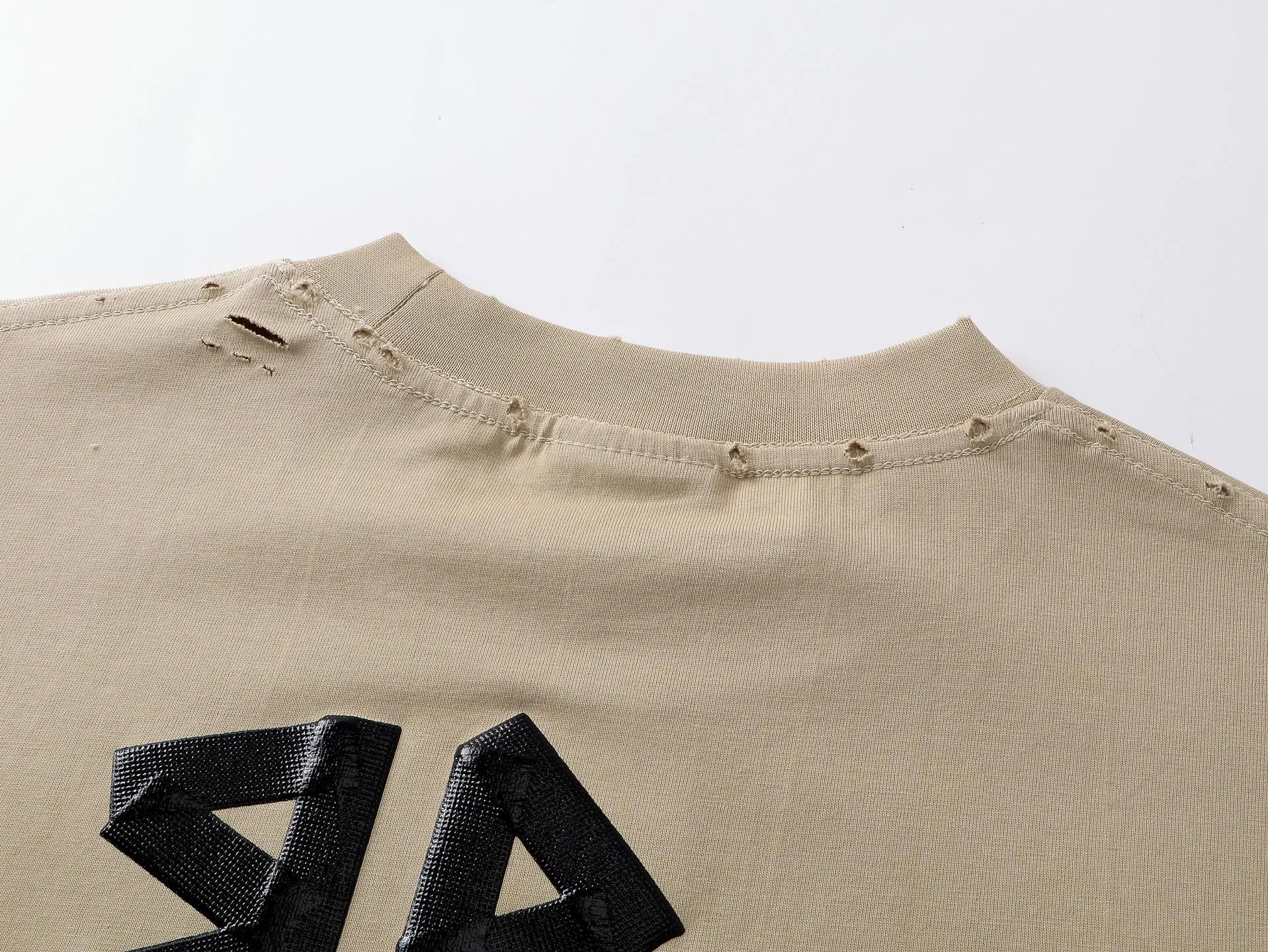 【 . Quality】BALENCI*GA/ .25ss Classic . . T . . ZP . 260 ， . ， ， 。Classic ， . ， 。 . ， 。 ， ， 。 OS . Same Style。 ：BL 253383 ： ， ，Khaki Size：XS S M L